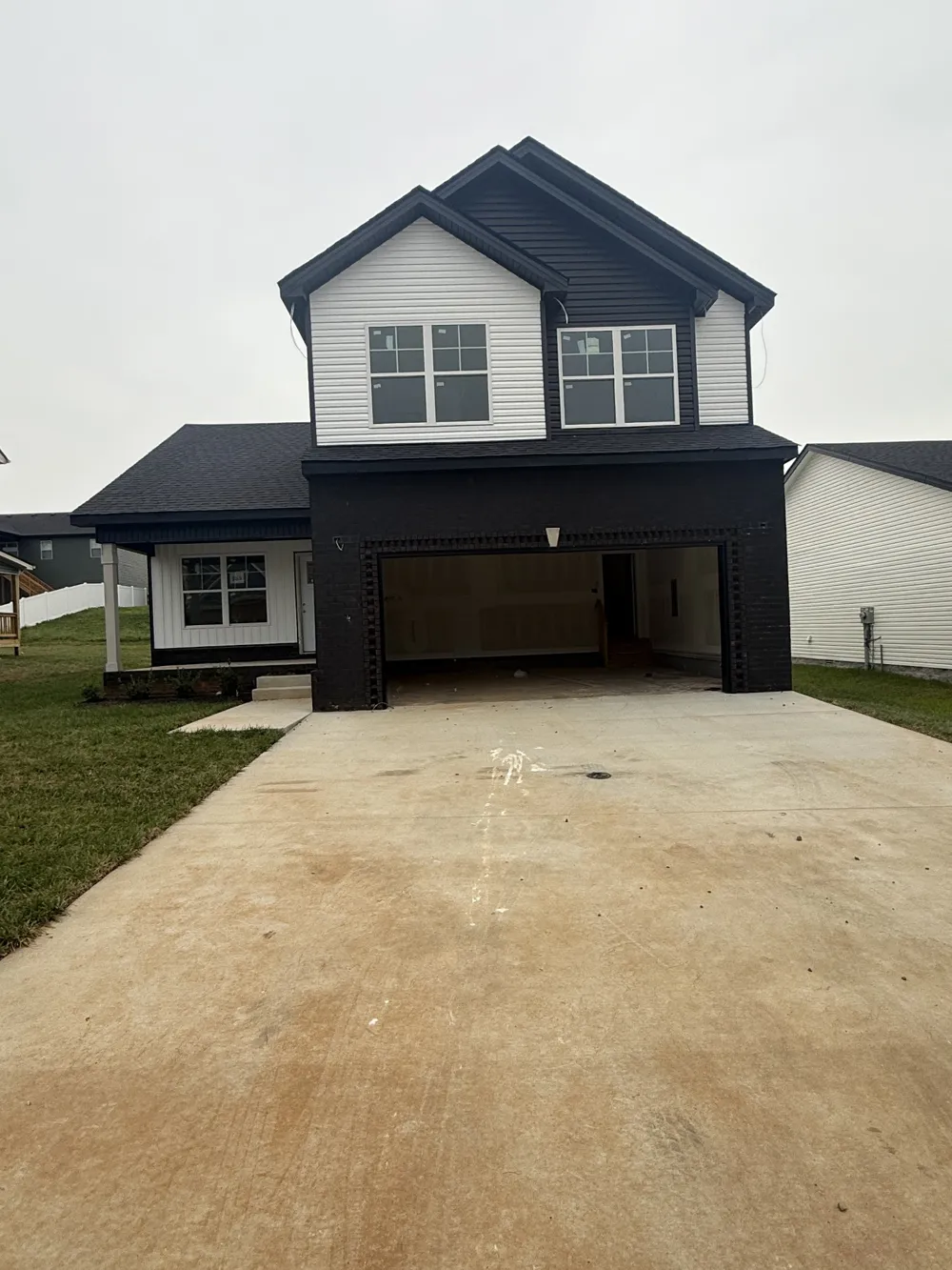 363 Cardinal Creek Clarksville, TN 37040