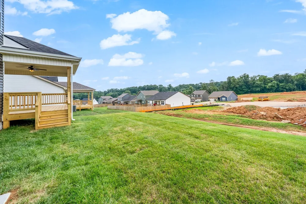 363 Cardinal Creek Clarksville, TN 37040