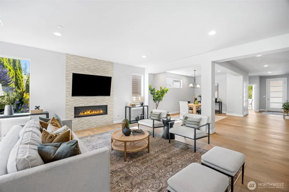16022 124th Court NE Woodinville, WA 98072