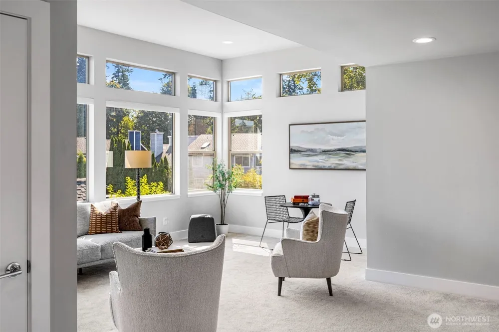 16022 124th Court NE Woodinville, WA 98072