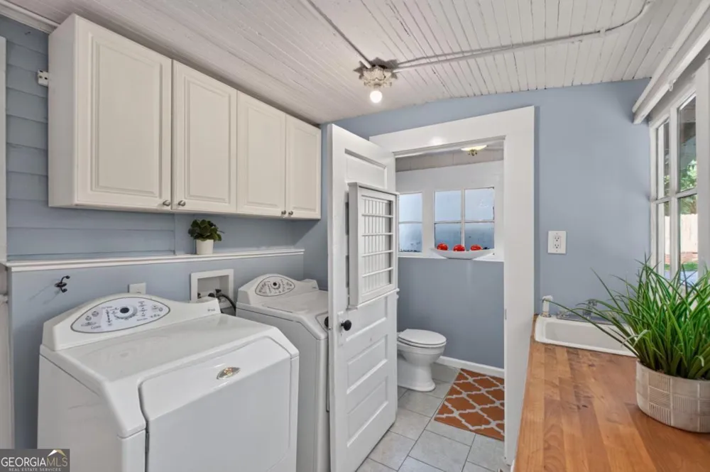 1701 Neely AVE East Point, GA 30344