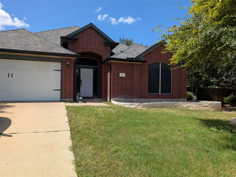 352 Sweet Gum Kyle, TX 78640