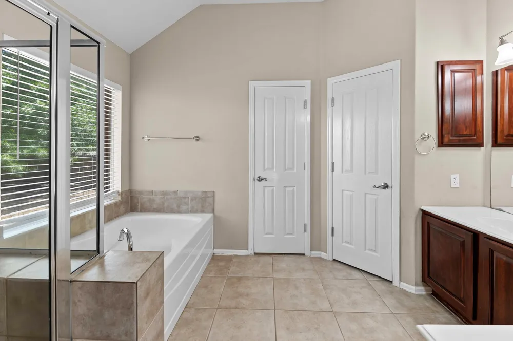 352 Sweet Gum Kyle, TX 78640