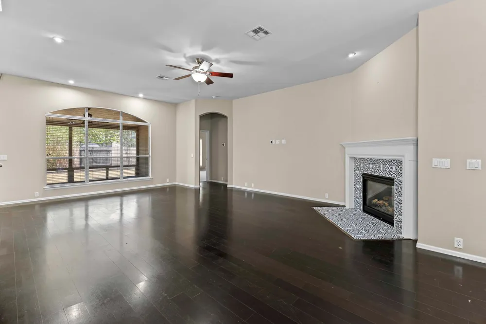 352 Sweet Gum Kyle, TX 78640