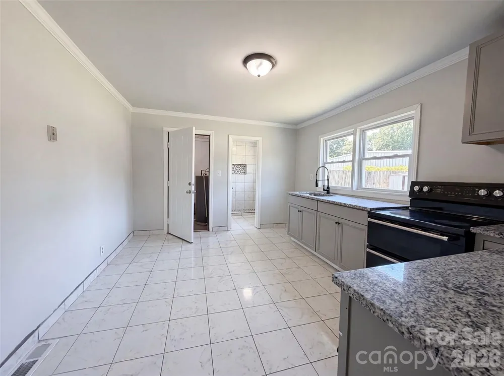 123 E Farmview Street Gastonia, NC 28054