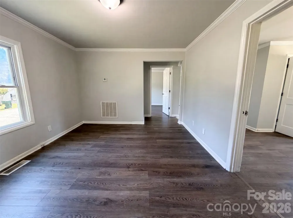 123 E Farmview Street Gastonia, NC 28054
