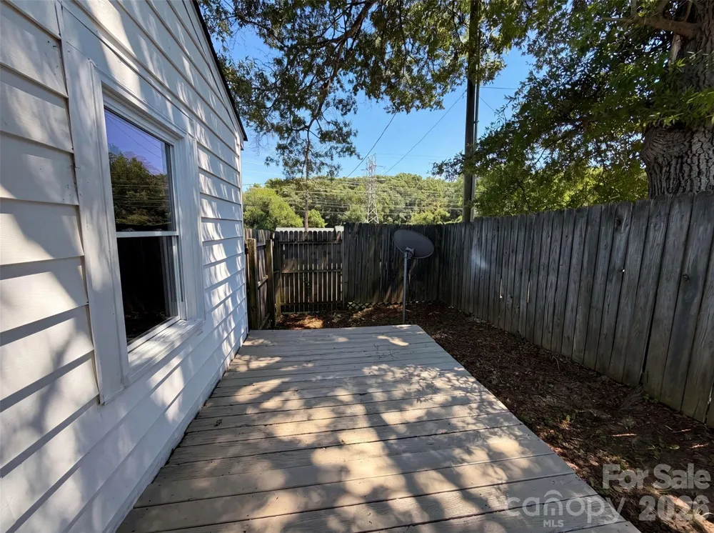 123 E Farmview Street Gastonia, NC 28054