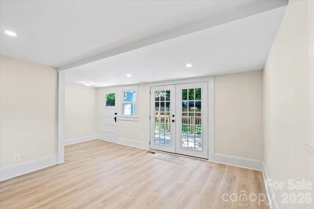 317 S Ridge Avenue Kannapolis, NC 28083