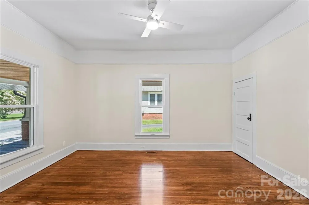 317 S Ridge Avenue Kannapolis, NC 28083