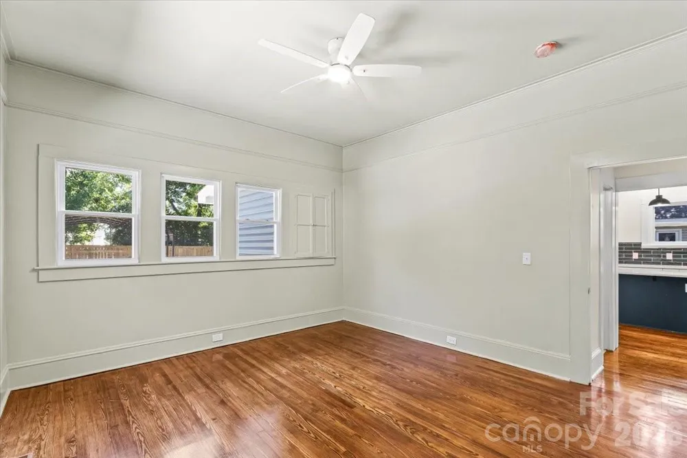 317 S Ridge Avenue Kannapolis, NC 28083