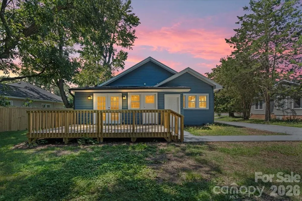 317 S Ridge Avenue Kannapolis, NC 28083