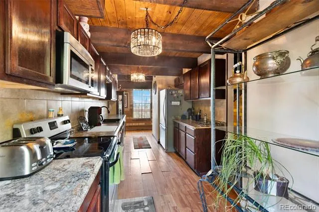 410 Thompson Place Palmer Lake, CO 80133