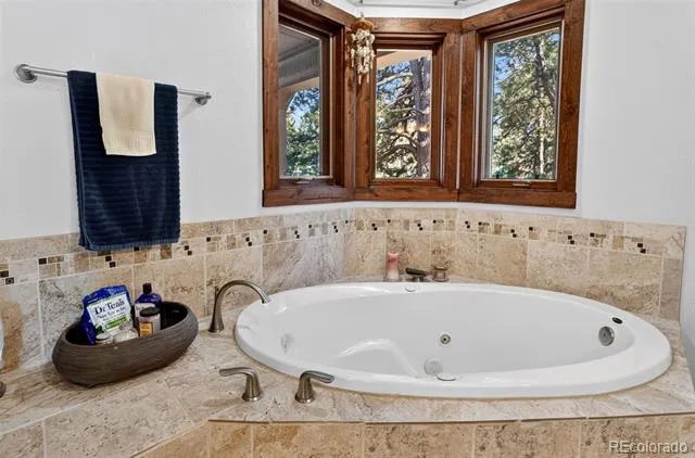 1516 Bluebird Trail Elizabeth, CO 80107