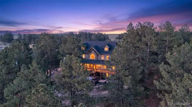 1516 Bluebird Trail Elizabeth, CO 80107