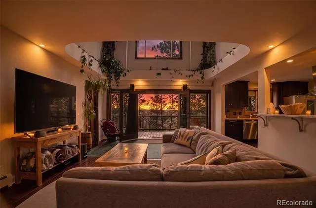 1516 Bluebird Trail Elizabeth, CO 80107