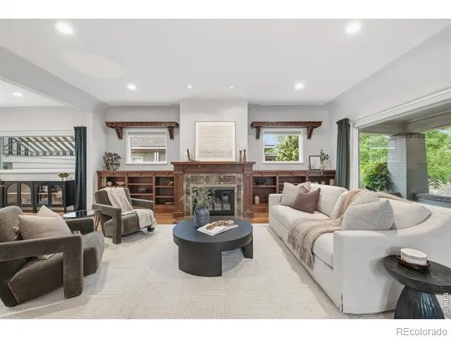 4276 Green Court Denver, CO 80211