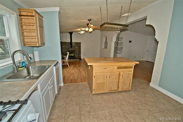 2077 Medicine Bow Overlook Crestone, CO 81131