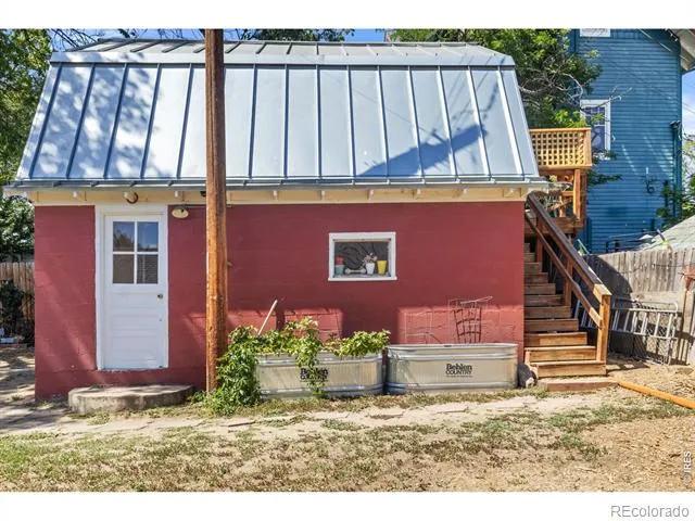 128 Bowen Street Longmont, CO 80501