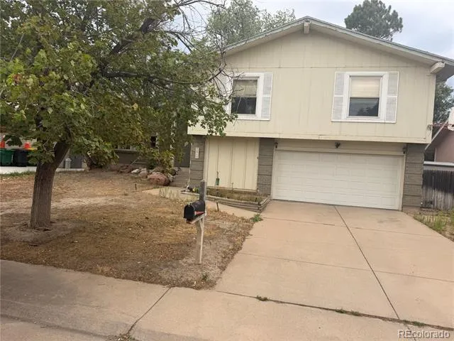 2069 S Macon Way Aurora, CO 80014
