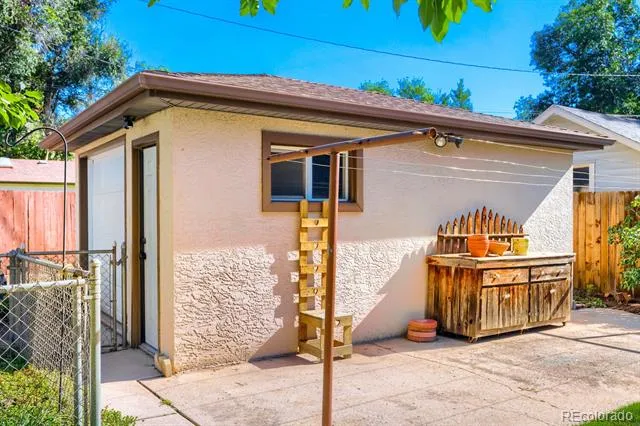 618 E Uintah Street Colorado Springs, CO 80903