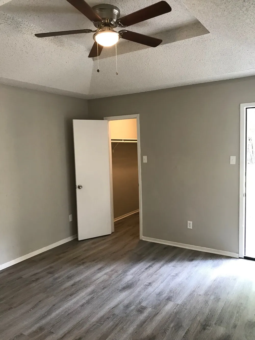 514 Mcqueary Street Arlington, TX 76012
