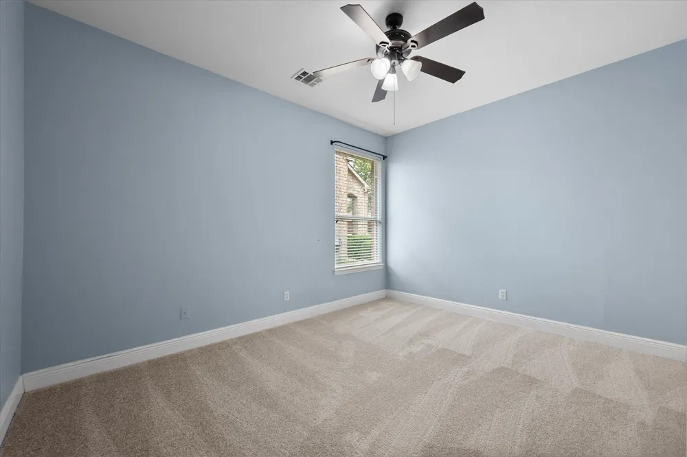 1815 Lakes Edge Boulevard Mansfield, TX 76063