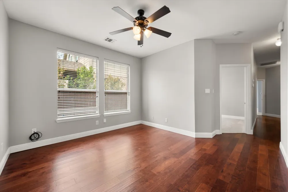 1815 Lakes Edge Boulevard Mansfield, TX 76063