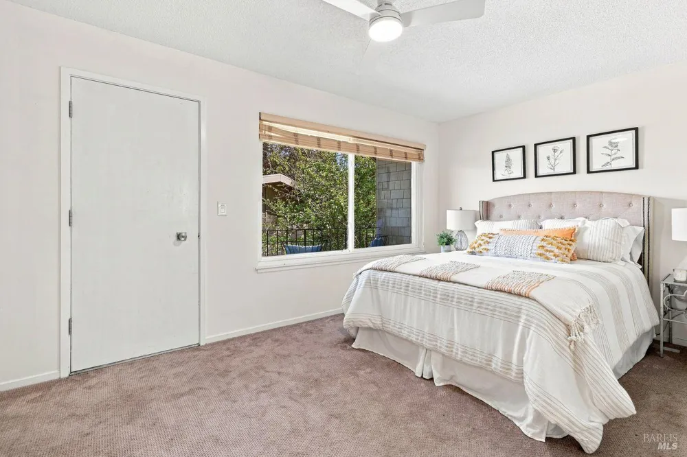 1411 Casa Buena Drive ##36 Corte Madera, CA 94925