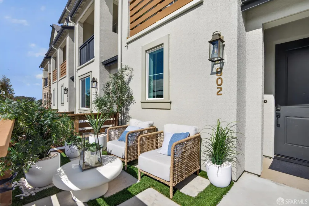 2810 Cardun Way San Bruno, CA 94066