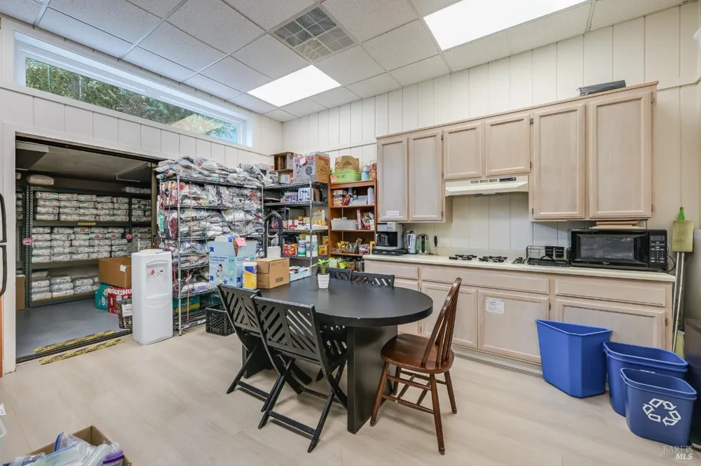 4162 Redwood Highway San Rafael, CA 94903