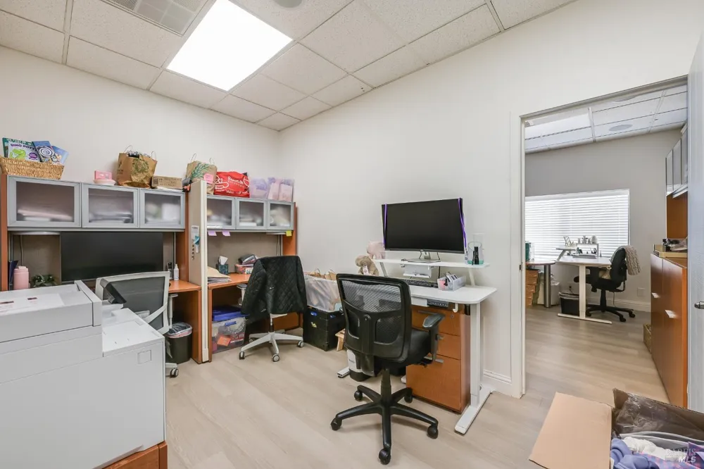 4162 Redwood Highway San Rafael, CA 94903