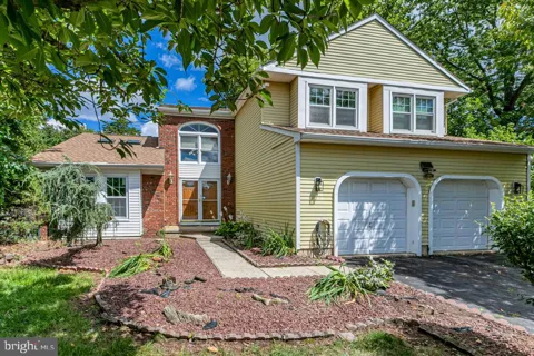 9 CHIPWOOD LANE
