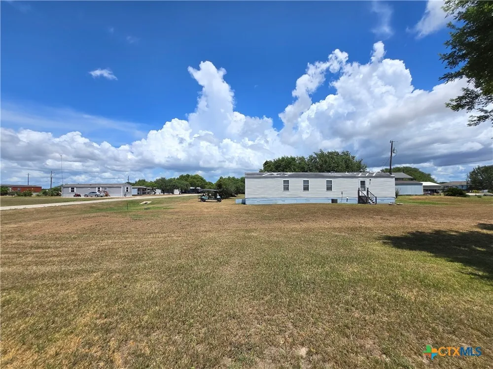 279 Swallow Drive Palacios, TX 77465