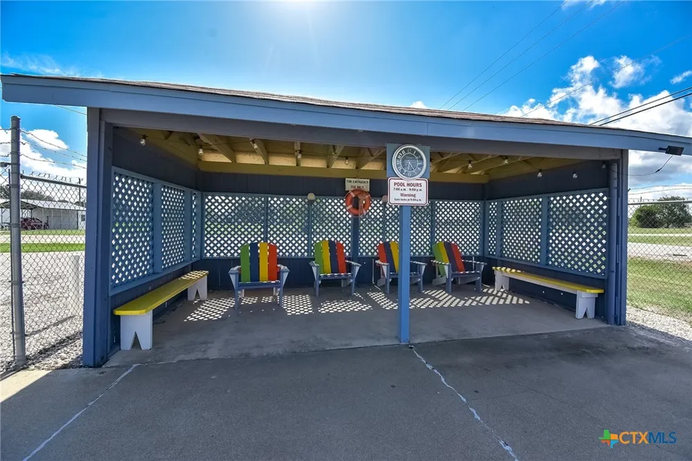 279 Swallow Drive Palacios, TX 77465