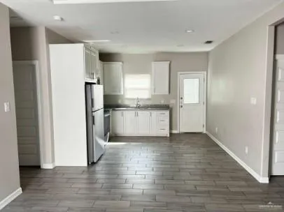 822 Blair Avenue Edinburg, TX 78541