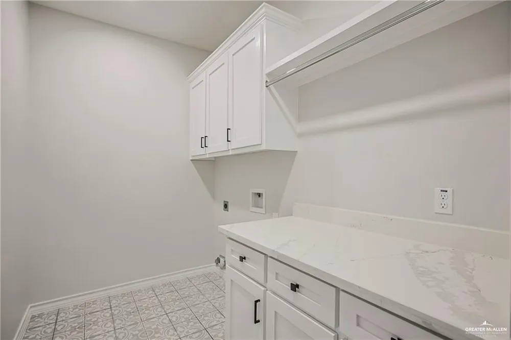 2602 Sunrise Lane Weslaco, TX 78596