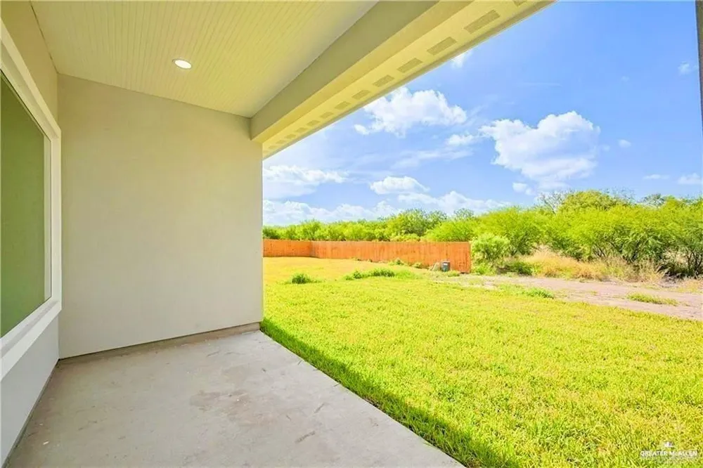 2602 Sunrise Lane Weslaco, TX 78596