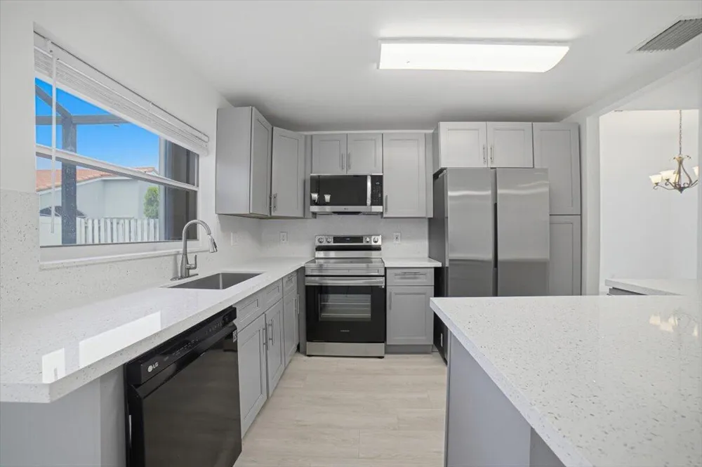 1378 SW 180TH AVENUE Pembroke Pines, FL 33029