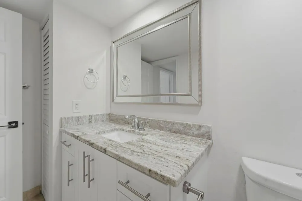 3900 SE County Line Road Jupiter, FL 33469