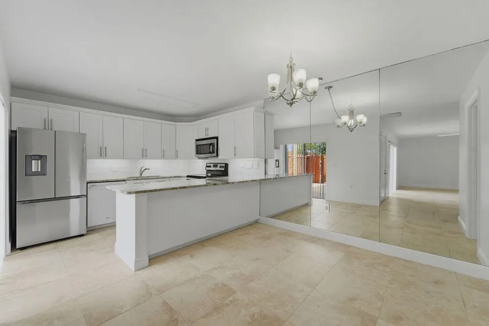 3900 SE County Line Road Jupiter, FL 33469