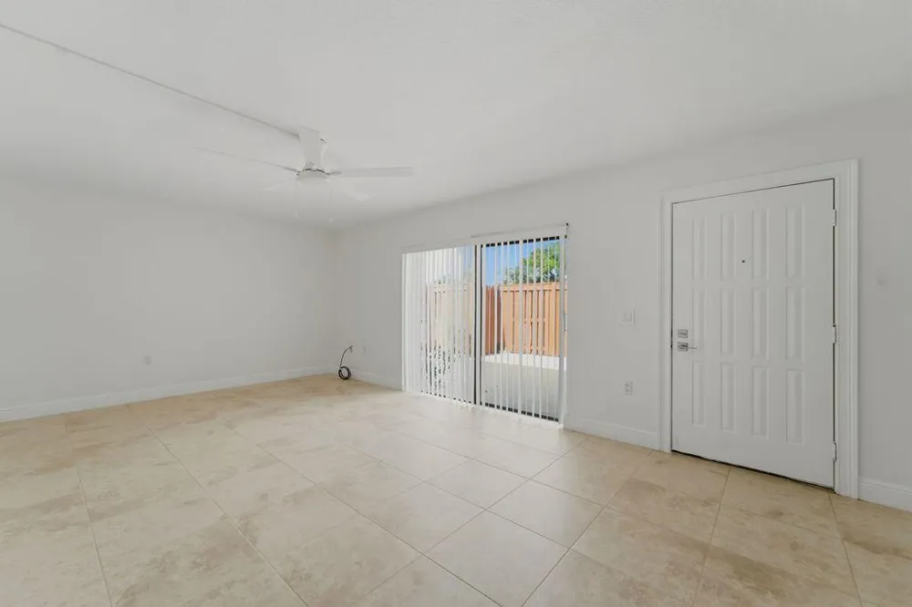 3900 SE County Line Road Jupiter, FL 33469