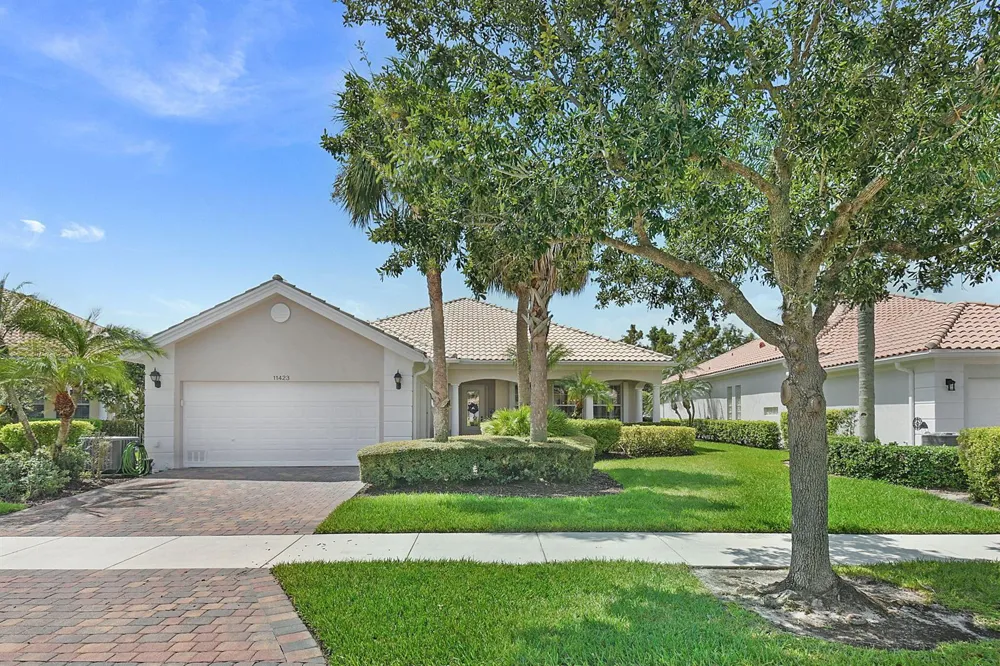 11423 SW Olmstead Drive Port St. Lucie, FL 34987