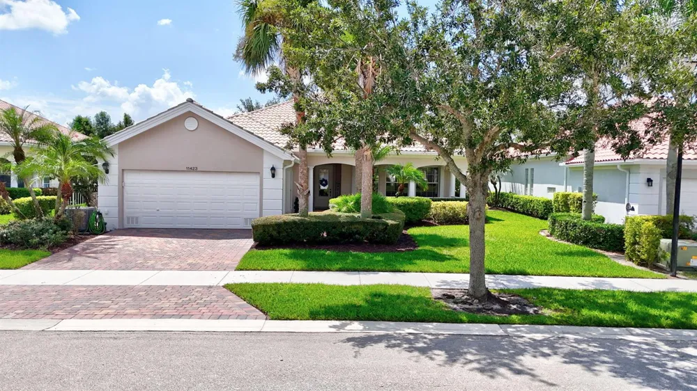 11423 SW Olmstead Drive Port St. Lucie, FL 34987