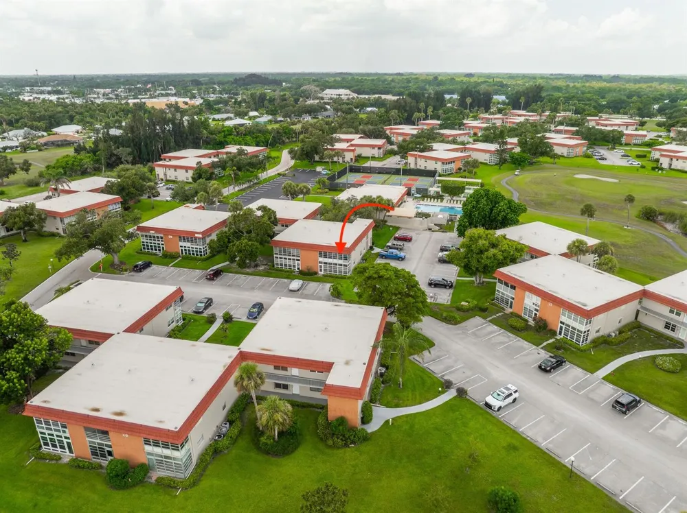 26 Pine Arbor Lane #207 Vero Beach, FL 32962