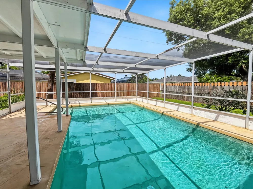 3041 TYRONE LANE Sarasota, FL 34239