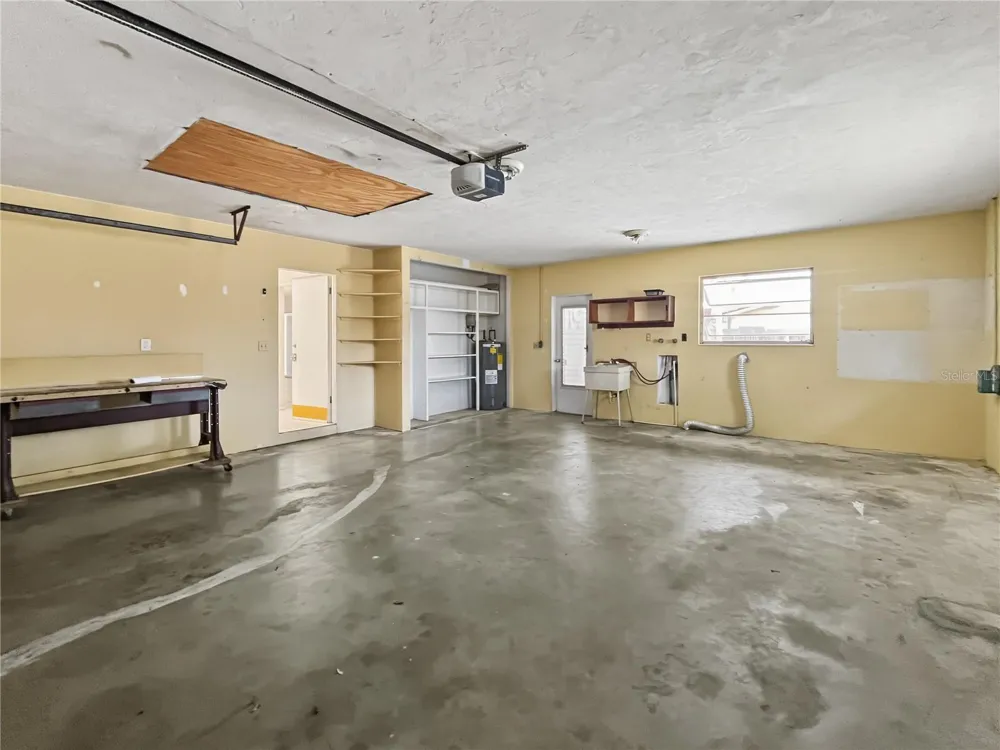 3041 TYRONE LANE Sarasota, FL 34239