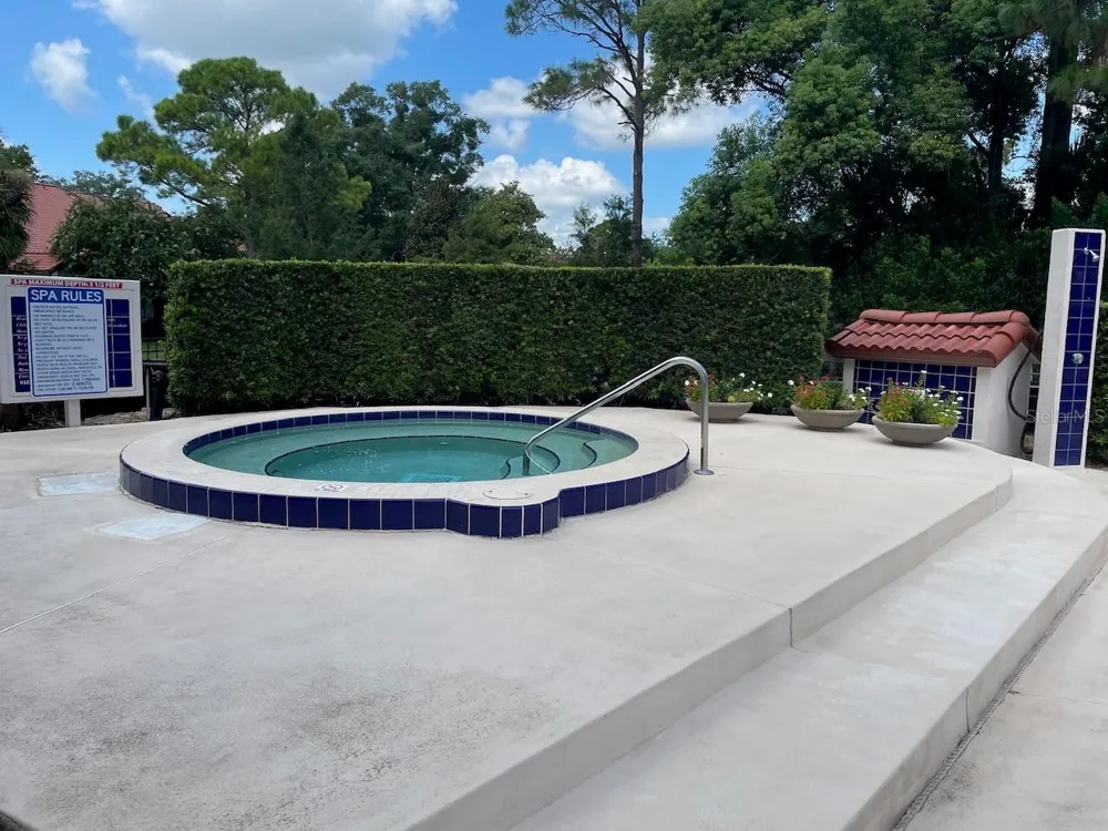 546 VIA FONTANA DRIVE #202 Altamonte Springs, FL 32714