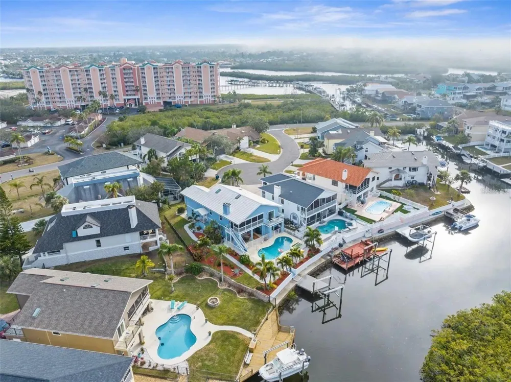6029 BAYWAY COURT New Port Richey, FL 34652