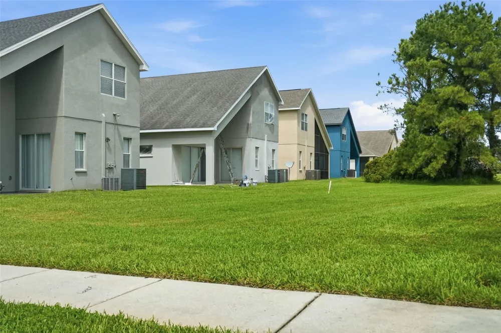 30718 PUMPKIN RIDGE DRIVE Wesley Chapel, FL 33543
