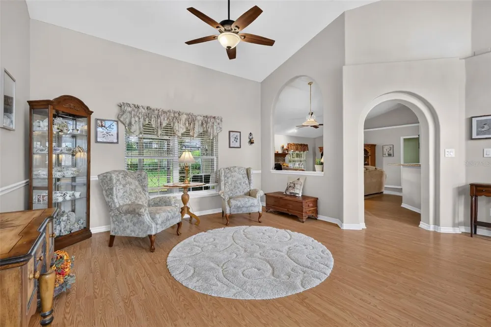 3237 INDIAN TRAIL Eustis, FL 32726